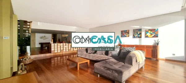 Moradia T4 para Venda em Gulpilhares e Valadares