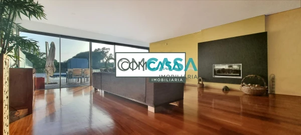 Moradia T4 para Venda em Gulpilhares e Valadares