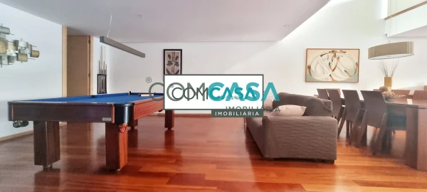 Moradia T4 para Venda em Gulpilhares e Valadares