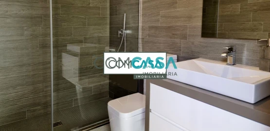 Moradia T4 para Venda em Gulpilhares e Valadares