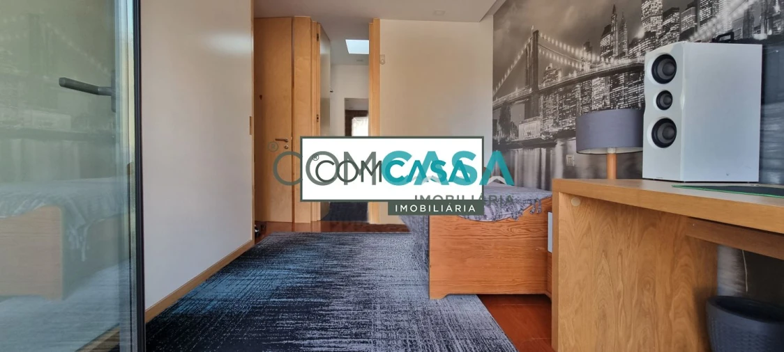 Moradia T4 para Venda em Gulpilhares e Valadares Foto 37