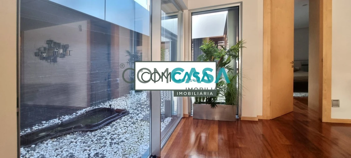 Moradia T4 para Venda em Gulpilhares e Valadares Foto 31