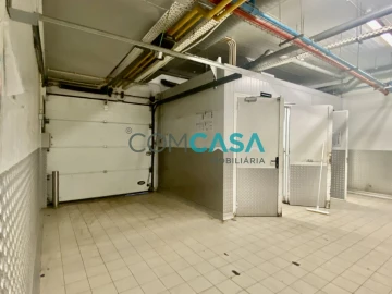 Loja para Arrendamento em São Mamede de Infesta e Senhora da Hora