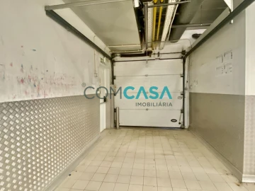 Loja para Arrendamento em São Mamede de Infesta e Senhora da Hora