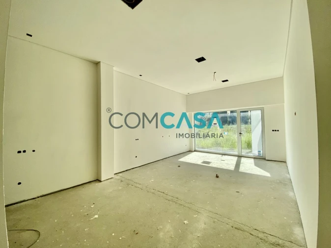 Loja para Venda em Vilar de Pinheiro Foto 6