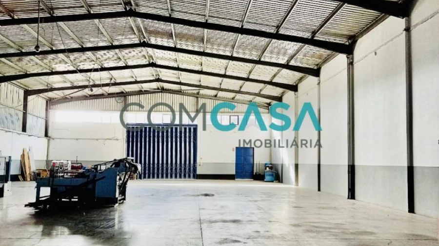 Loja para Venda em Perafita, Lavra e Santa Cruz do Bispo