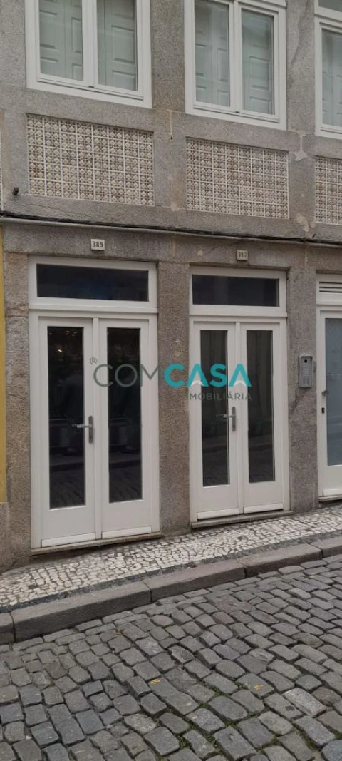 Loja para Venda em Cedofeita, Santo Ildefonso, Sé, Miragaia, São Nicolau e Vitória