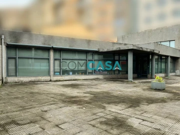Loja para Arrendamento em Matosinhos e Leça da Palmeira