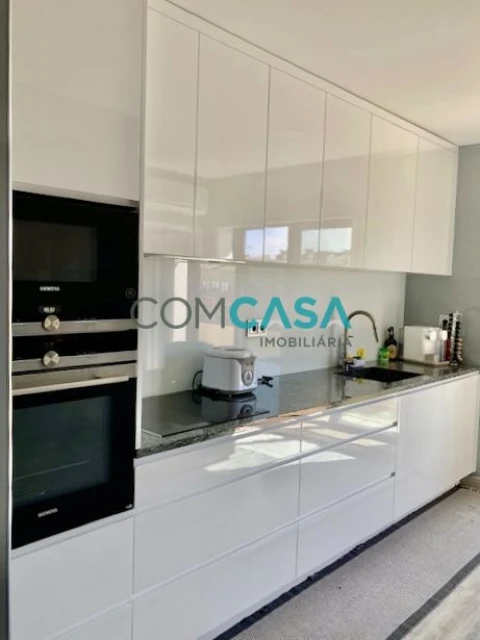 Apartamento T4 para Venda em Perafita, Lavra e Santa Cruz do Bispo