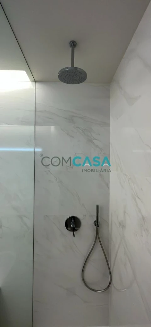 Apartamento T2 para Venda em Mafamude e Vilar do Paraíso