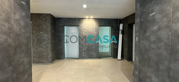 Apartamento T2 para Venda em Mafamude e Vilar do Paraíso