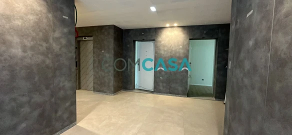Apartamento T2 para Venda em Mafamude e Vilar do Paraíso