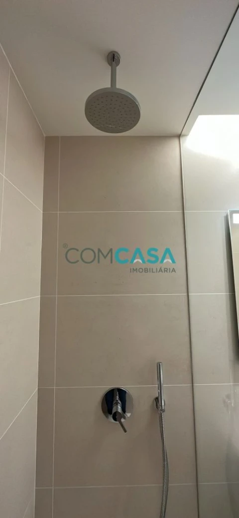 Apartamento T2 para Venda em Mafamude e Vilar do Paraíso
