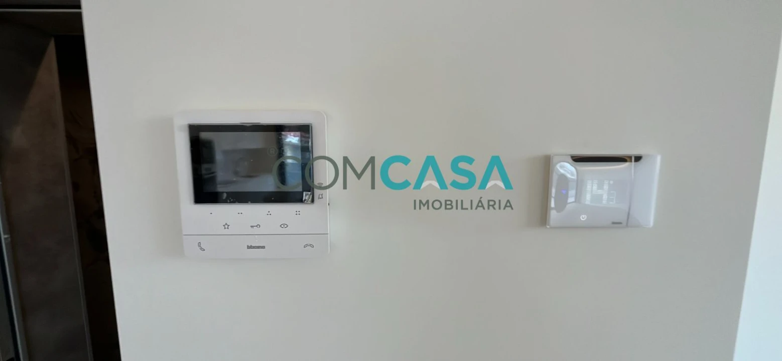 Apartamento T2 para Venda em Mafamude e Vilar do Paraíso Foto 31