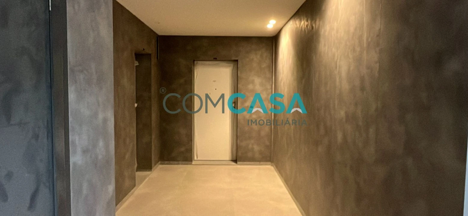 Apartamento T2 para Venda em Mafamude e Vilar do Paraíso Foto 14