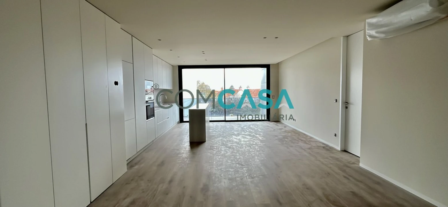 Apartamento T2 para Venda em Mafamude e Vilar do Paraíso Foto 34