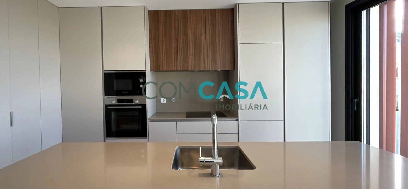 Apartamento T3 para Venda em Matosinhos e Leça da Palmeira Foto 1