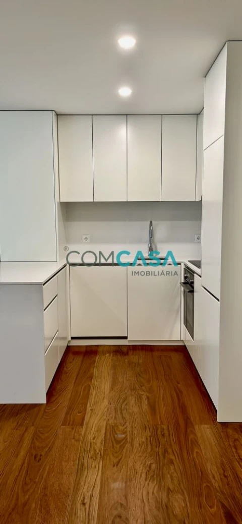 Apartamento T1 para Venda em Ramalde