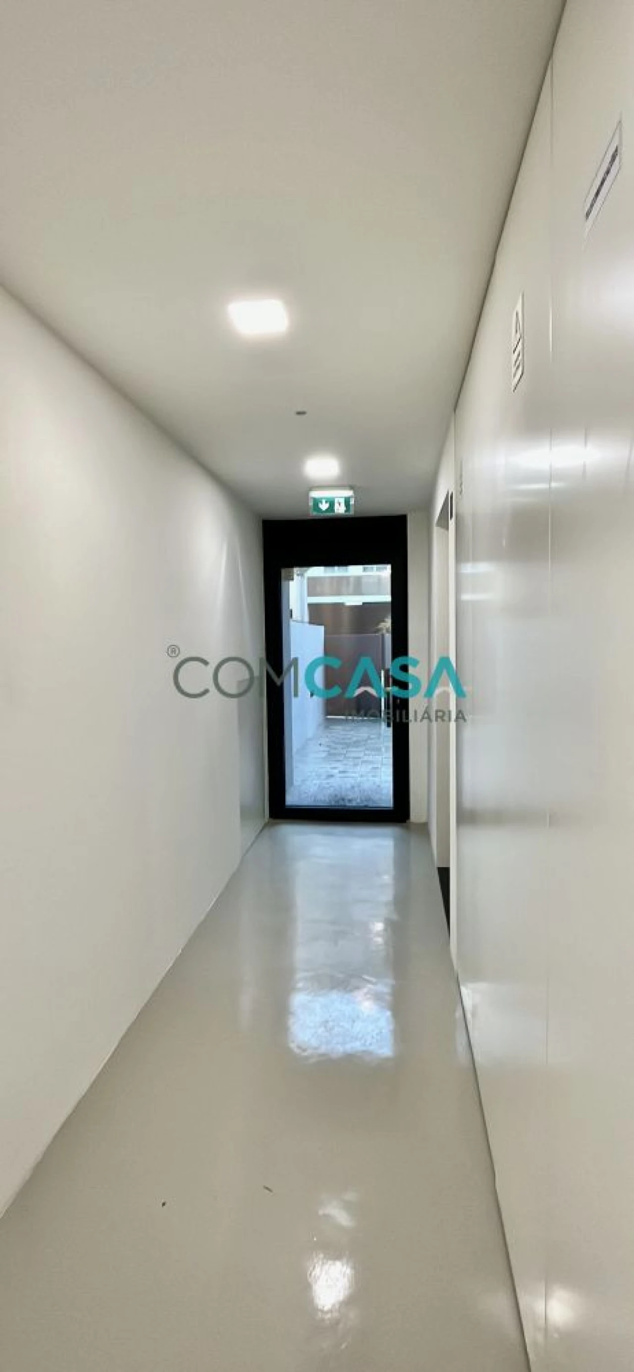Apartamento T1 para Venda em Ramalde Foto 12