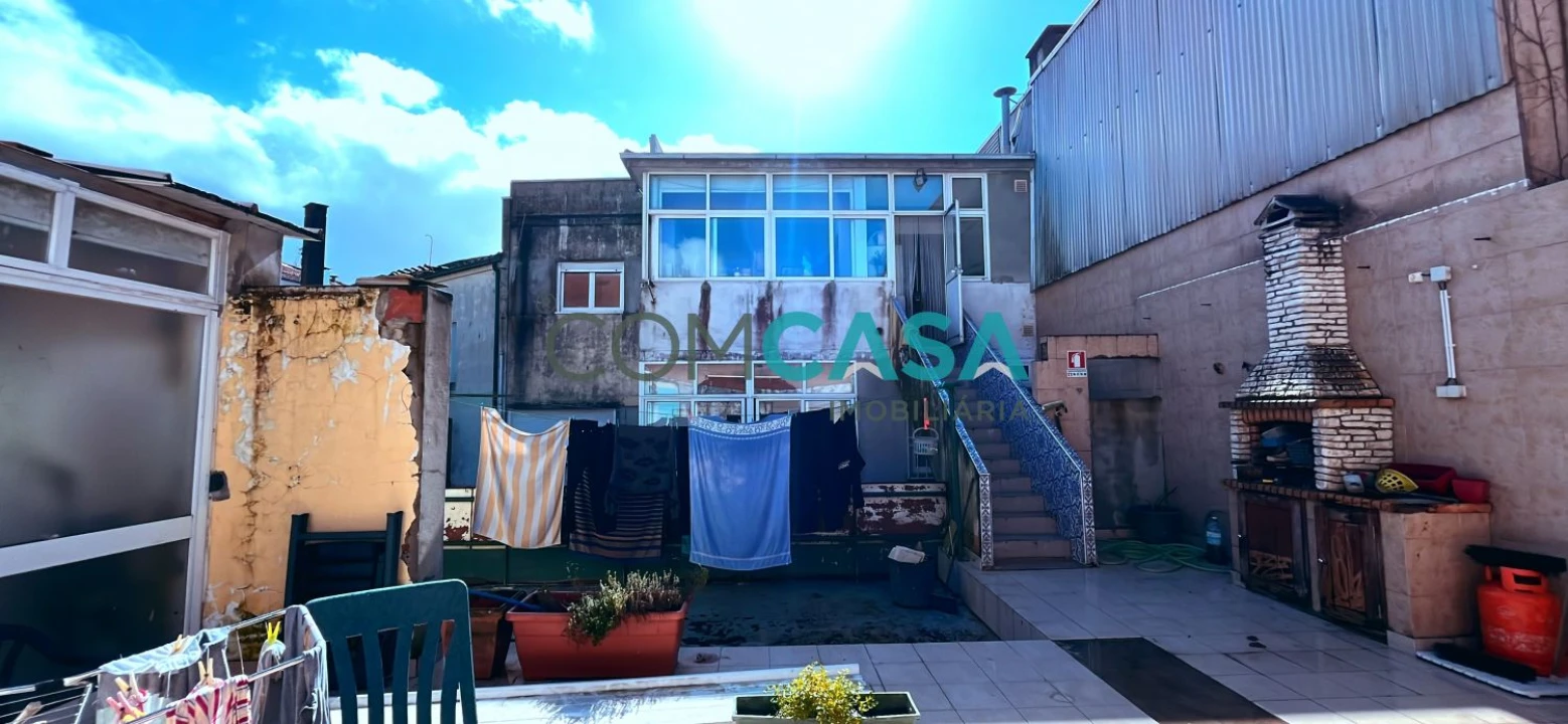 Apartamento T2 para Venda em Campanhã Foto 34