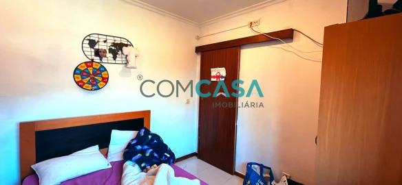 Apartamento T2 para Venda em Campanhã