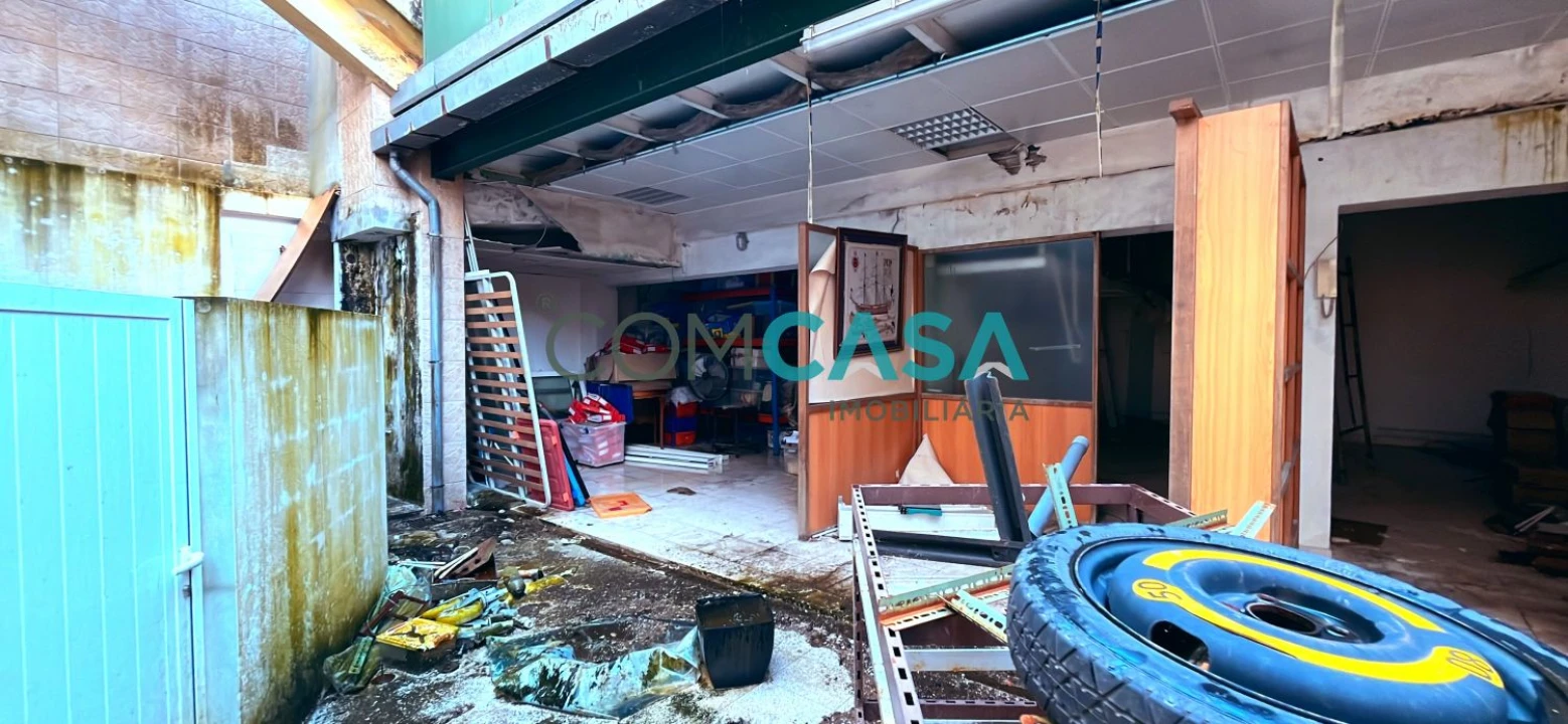 Apartamento T2 para Venda em Campanhã Foto 4