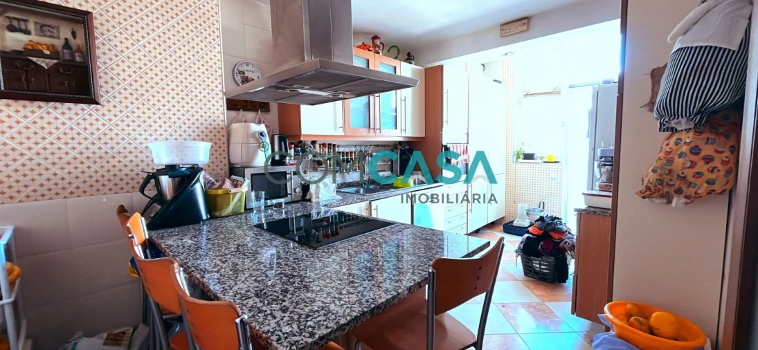Apartamento T2 para Venda em Campanhã Foto 36