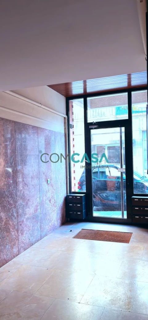 Apartamento T1 para Venda em Lordelo do Ouro e Massarelos