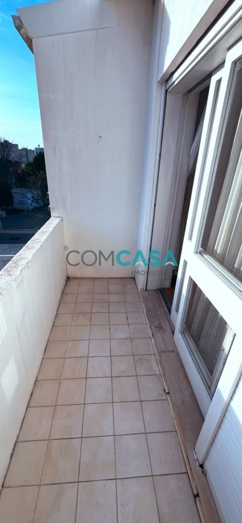 Apartamento T1 para Venda em Lordelo do Ouro e Massarelos