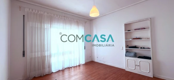 Apartamento T1 para Venda em Lordelo do Ouro e Massarelos