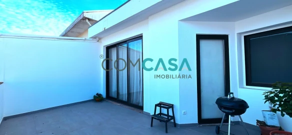 Apartamento T1 para Venda em Lordelo do Ouro e Massarelos