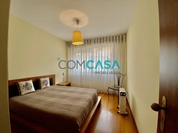 Apartamento T3 para Venda em Aldoar, Foz do Douro e Nevogilde