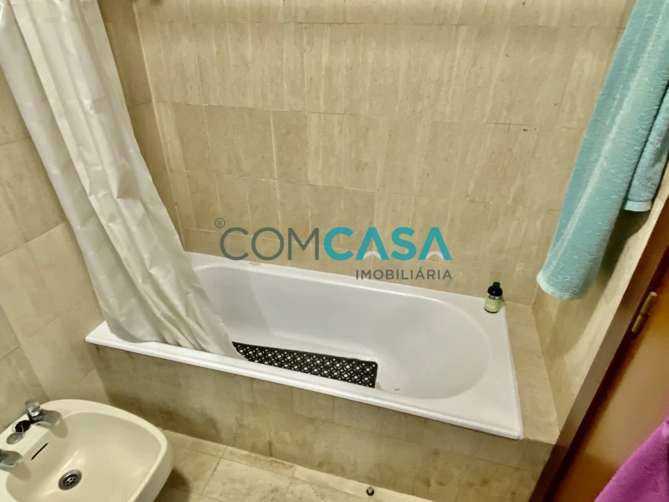 Apartamento T3 para Venda em Aldoar, Foz do Douro e Nevogilde Foto 14