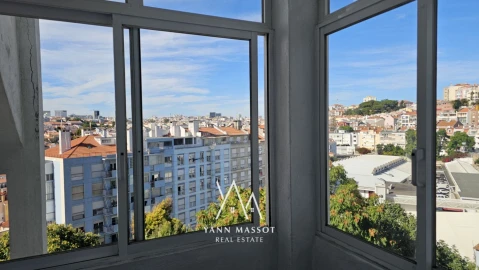 Apartamento T4 para Venda em Arroios