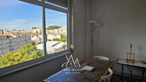 Apartamento T4 para Venda em Arroios