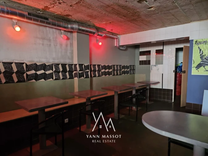 Loja para Trespasse em São Vicente Foto 4