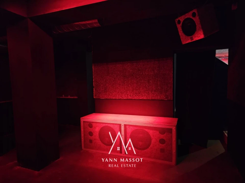 Loja para Trespasse em São Vicente Foto 11