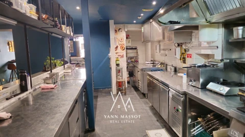 Loja para Trespasse em Santo António