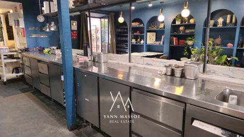 Loja para Trespasse em Santo António