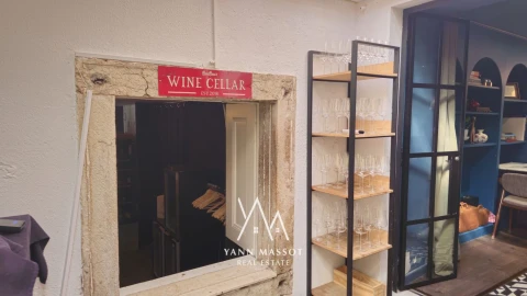 Loja para Trespasse em Santo António