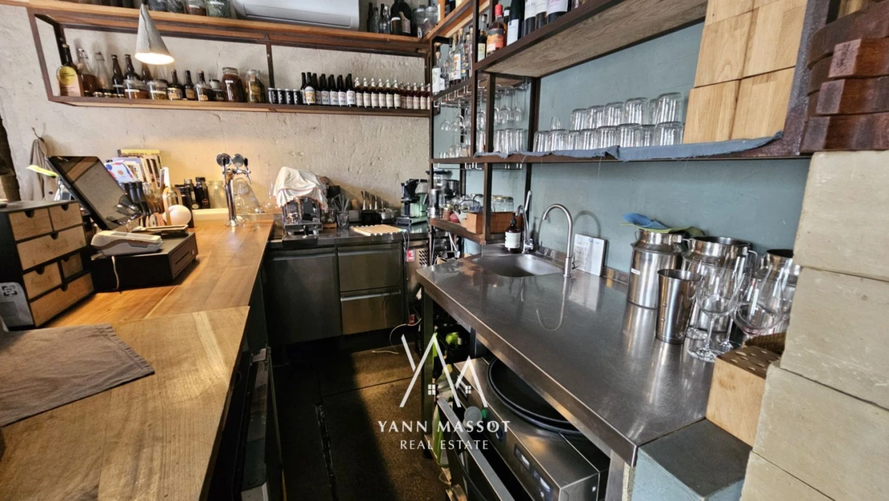 Loja para Trespasse em São Vicente Foto 19