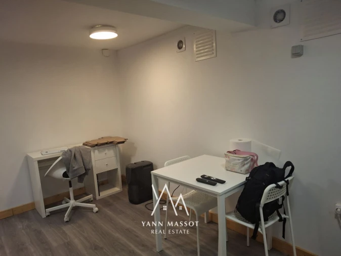 Loja para Venda em Campolide Foto 9