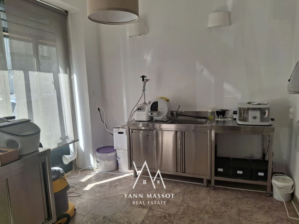 Loja para Venda em Campolide Foto 7