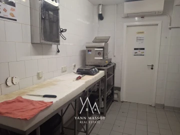 Loja para Trespasse em Campo de Ourique