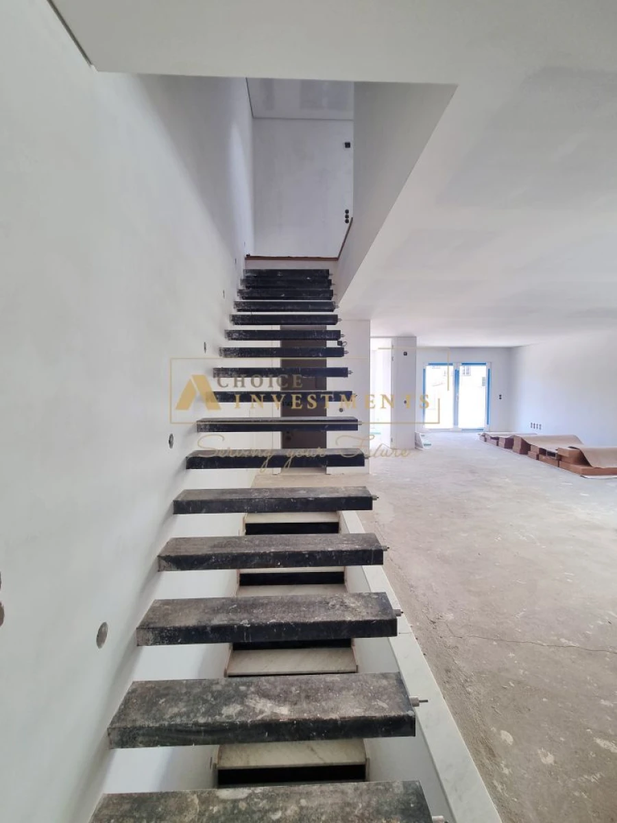 Moradia T4 para Venda em Cascais e Estoril Foto 21