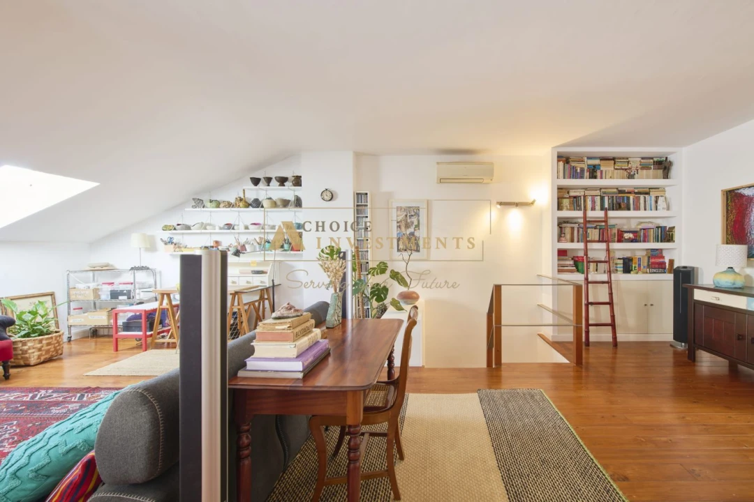 Apartamento T3 para Venda em Carcavelos e Parede Foto 29