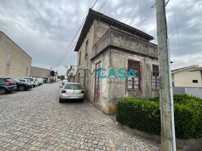 Moradia T3 para Venda em Vilar de Pinheiro Foto 4