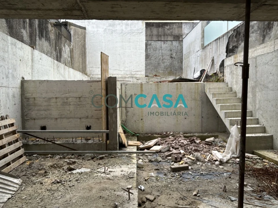 Moradia T3 para Venda em Aldoar, Foz do Douro e Nevogilde Foto 2