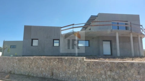 Moradia T3 para Venda em Caldas da Rainha - Santo Onofre e Serra do Bouro