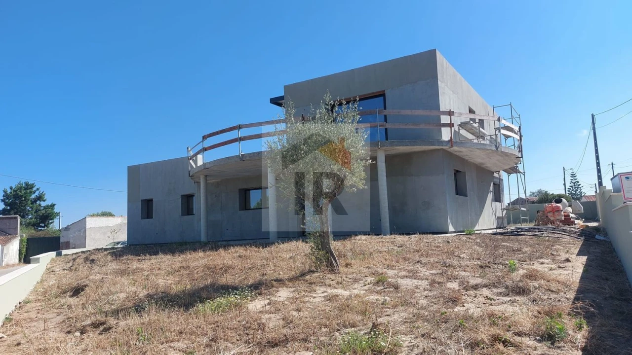 Moradia T3 para Venda em Caldas da Rainha - Santo Onofre e Serra do Bouro Foto 5